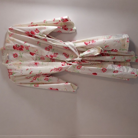 CABERNET ROBE ( LARGE) - Picture 3 of 10